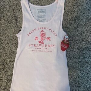 Strawberry Shortcake Pink Tank Top Size Large‎ New With Tags